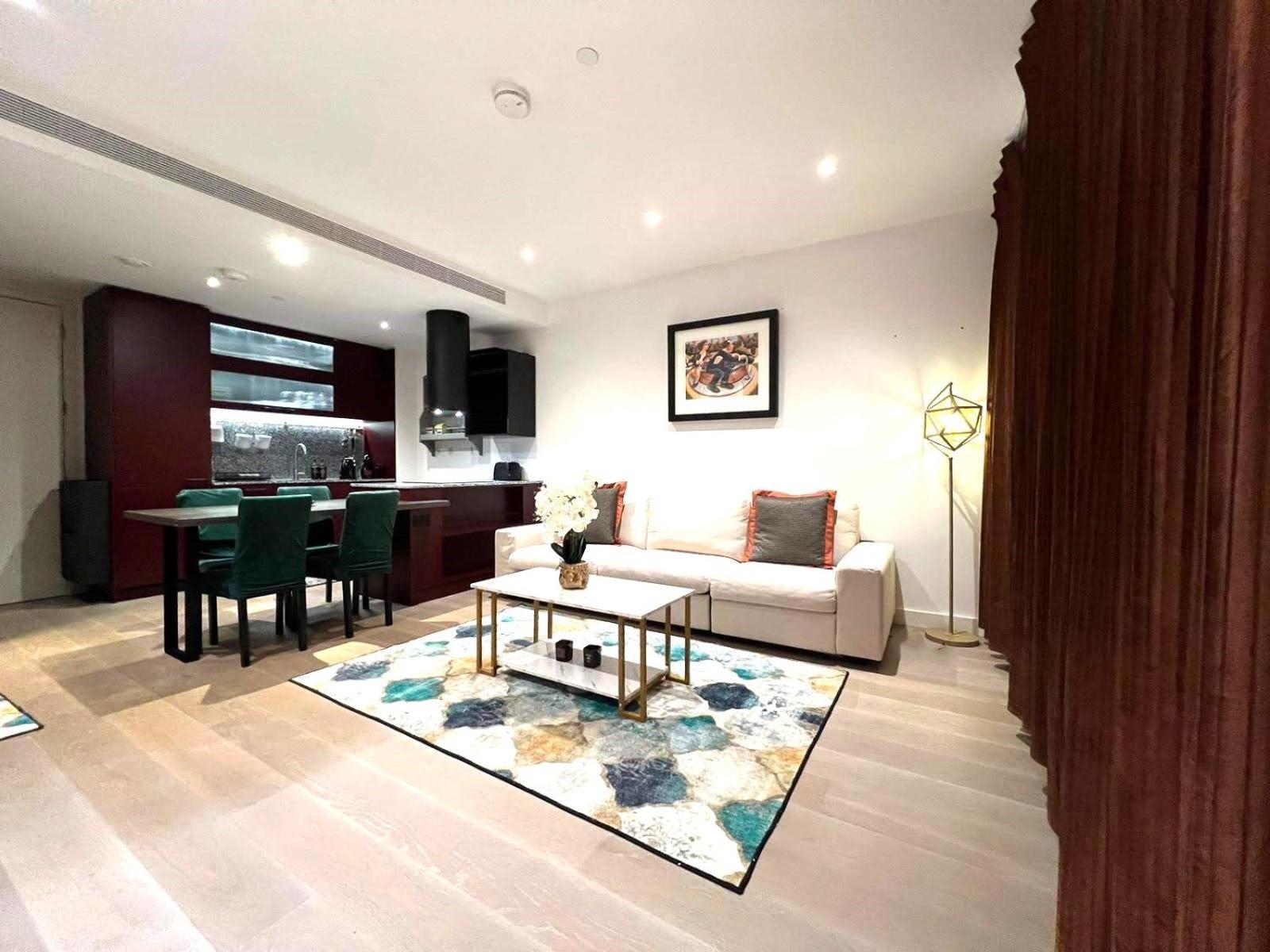 Central London Stay-Fabulous Ultra-Central London Luxury Designer Two Bedroom-Pool-Gym-Full Ac Exterior photo